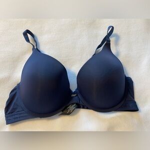 DKNY Bra | Size 38C | Color Navy
